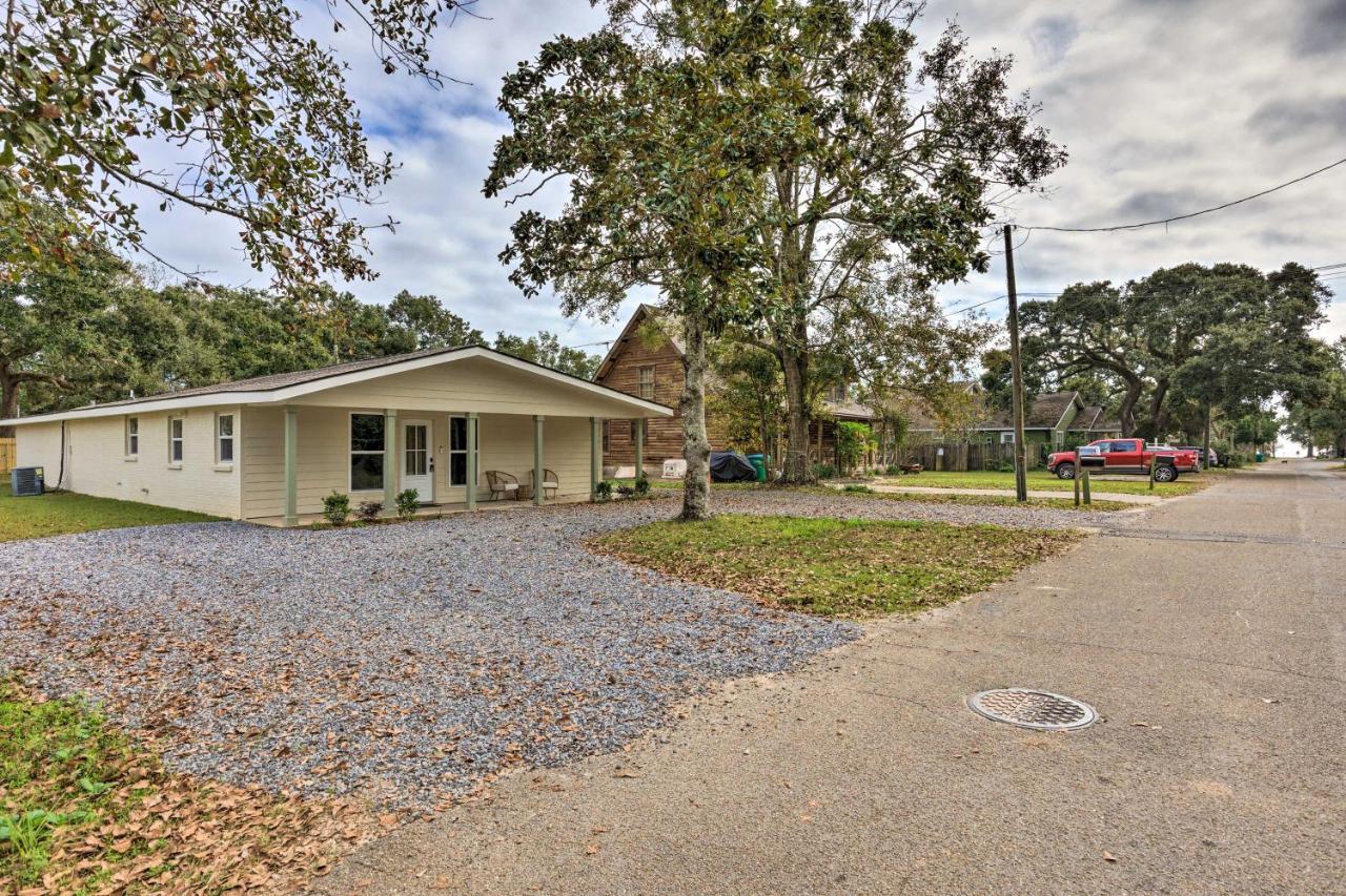 Spacious Gulfport Home With Yard 1 Mi To Beach Eksteriør bilde